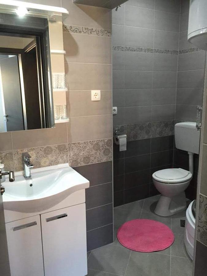 Apartmani Villa Anna Razanac Luaran gambar