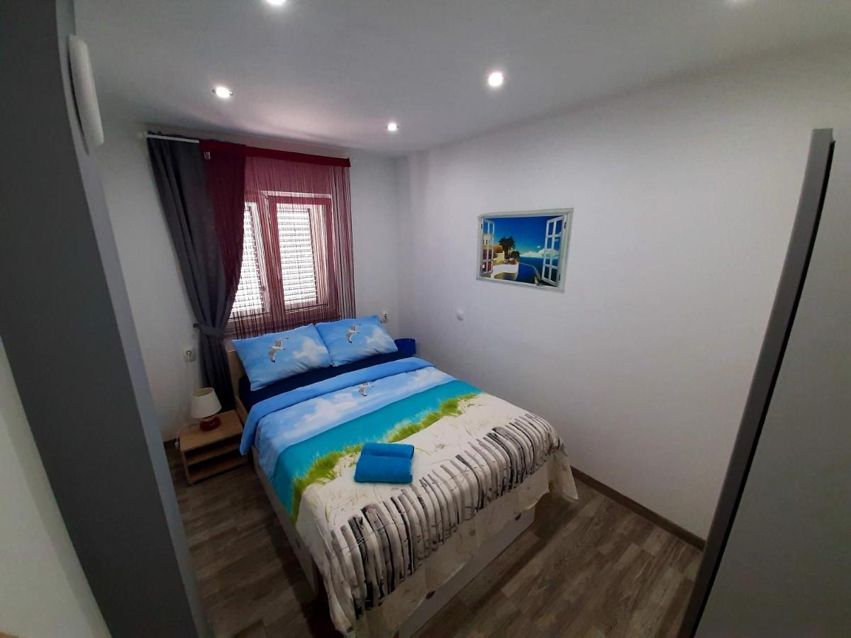 Apartmani Villa Anna Razanac Luaran gambar